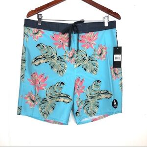 NWT AMBIG MEN’S SWIM TRUNKS PERFORMANCE STRETCH 30